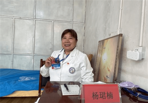 北京大学首钢医院专家在青海果洛义诊记827.png