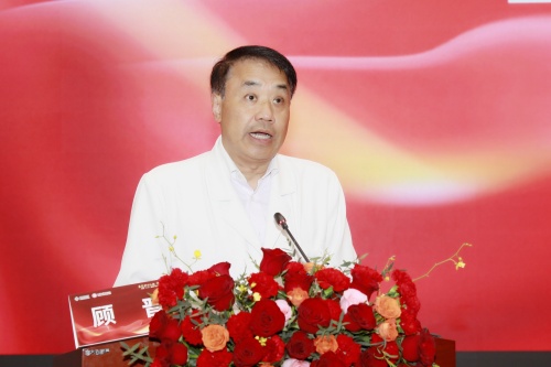 顾晋_副本_2.jpg