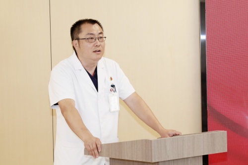 李明_副本_2.jpg