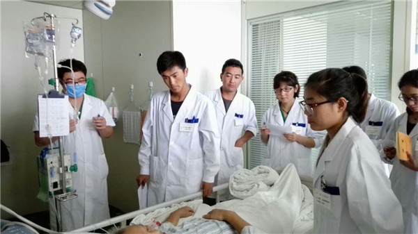 西藏大学医学院学生实习2